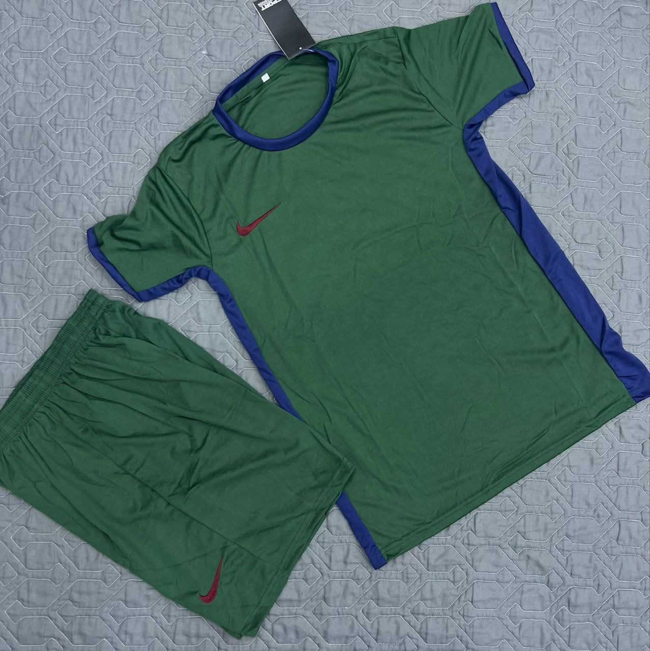 ببلاش 📢😍 ب ٤٥ الف بس 
سعر الدرزن ١٢ قطعة ب ٤٥ الف 😍
بدون رقم 
توصيل ٥ لكل العراق


**إذا كنت صاحب هذا الإعلان وتريد حذفه لأي سبب، رجاءا أرسل رسالة إلى الدعم الفني**