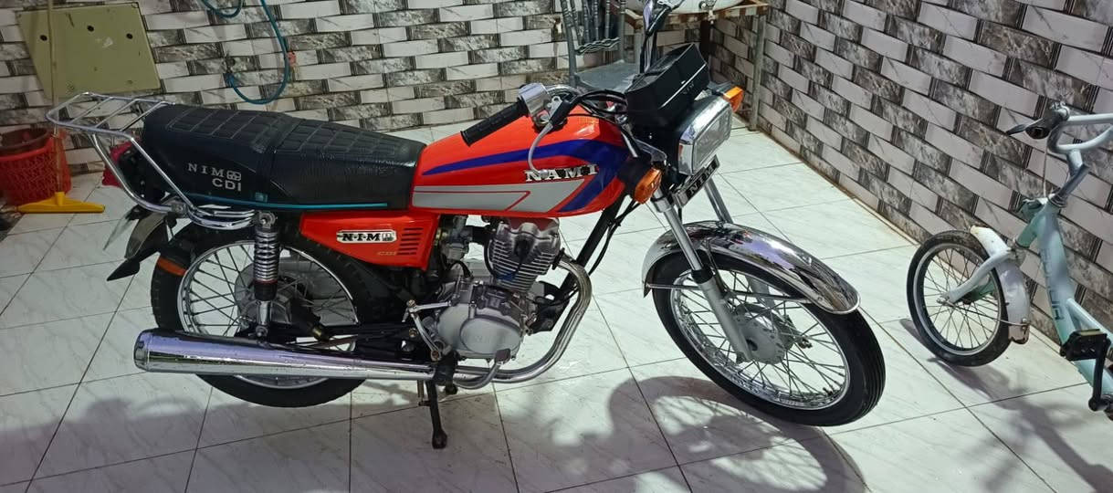 دراجه للبيع موديل 23 طالعه بل 25 مكينه مكفوله وراق سكنر سعر تصل عل رقم مكلف بنشر ‏‪0772 163 0998‬‏
