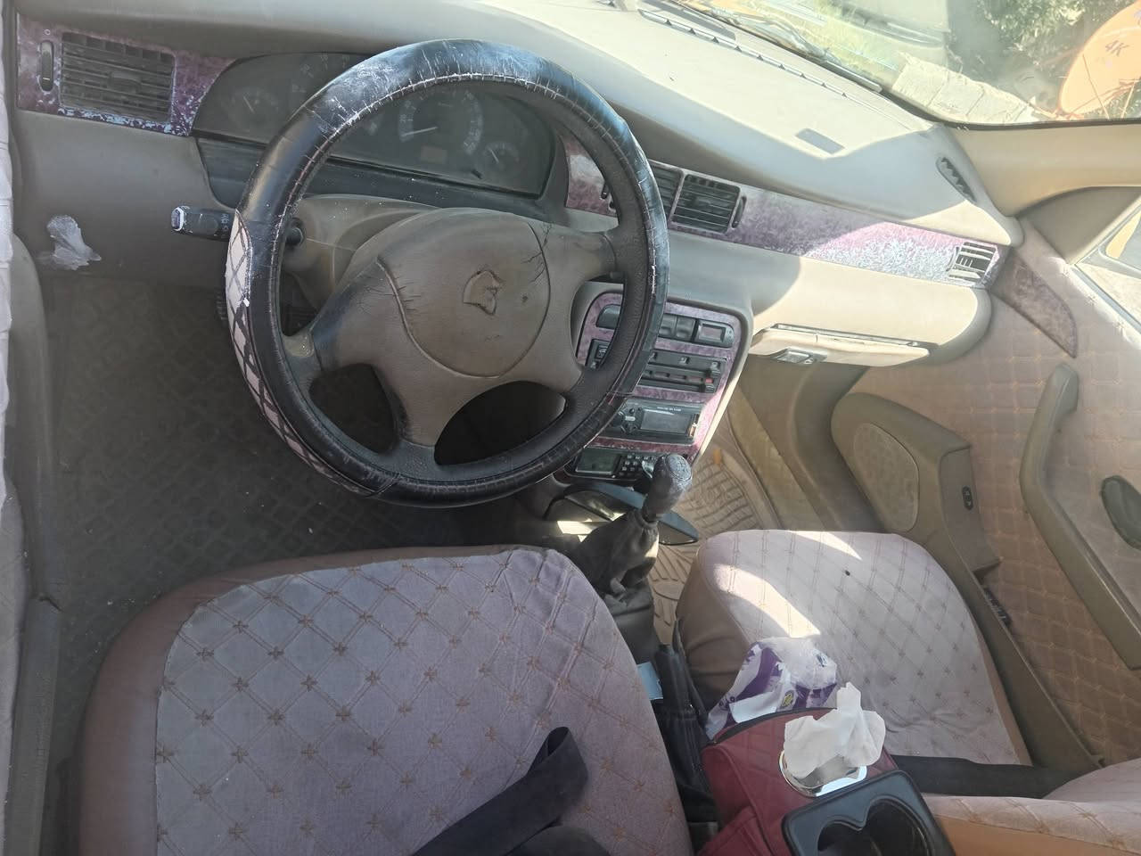 السلام عليكم لبيع سمند 2011 لون اصفر رقم واسط السعر التصال على الرقم *********** العنوان بابل اسكندريه ❤️
