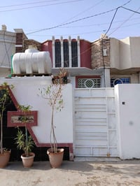 بيت 75 متر  3.75 × 20    مسلح طابو   ( للبيع ) طابق واحد يتكون من(صالة...