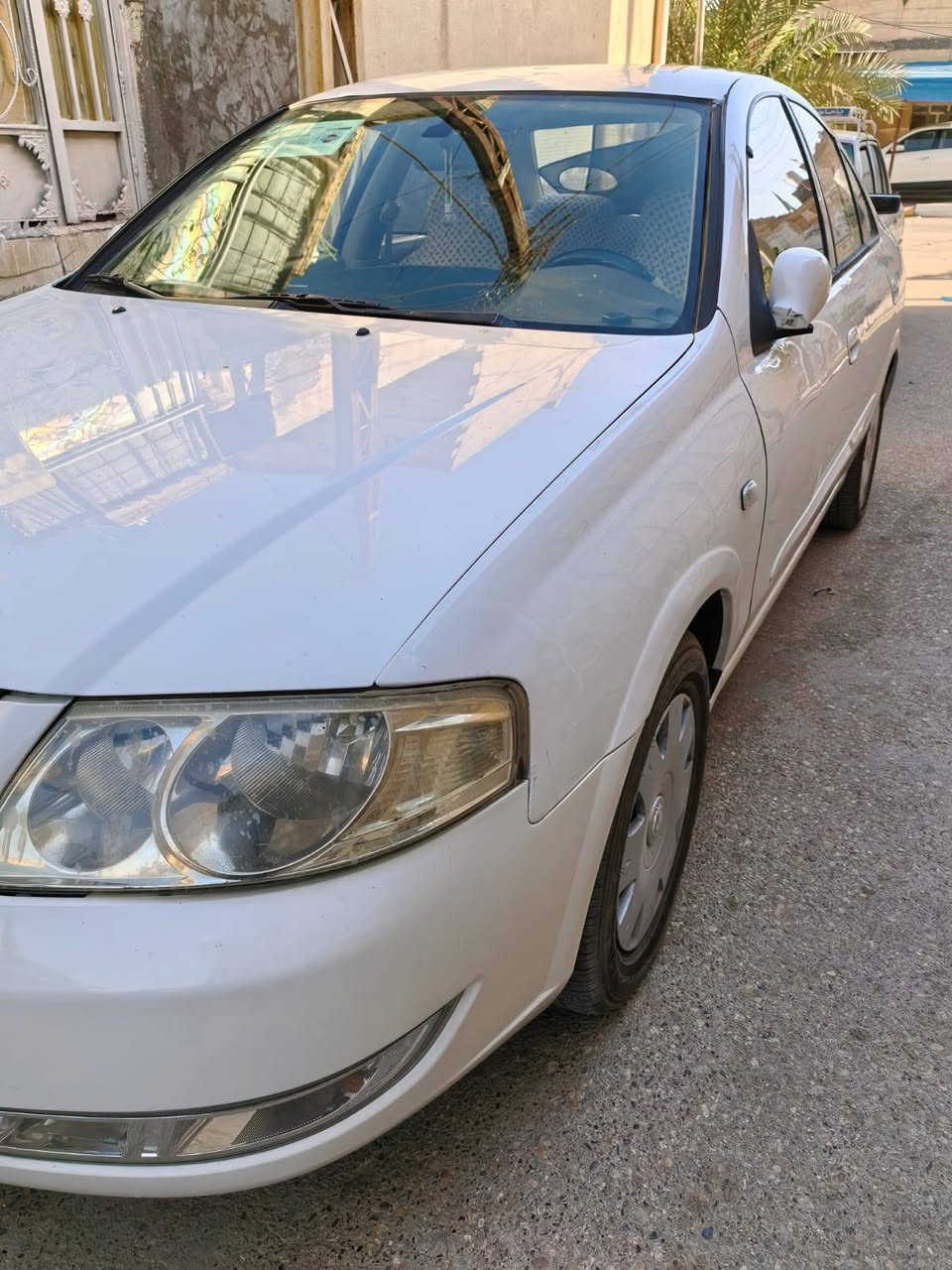 نيسان صني موديل 2012رقم ذي قار دولي سنويه جديده لغايه 2030 وهزه جديده مكفوله من الضربه التبديل   عده  مقدمه البنيد فقط شرط بس الربع مال البنيد مو كله.   و بيه كتاب فحص مكينه وكير  كفاله شرط منضومه تبريد جديده شرط  تبريد ثلج حداديه جديده تخم تاير جديد جاهزه للأخير السعر 105 وبيه مجال للشراي للاستفسار الاتصال على الرقم ***********
