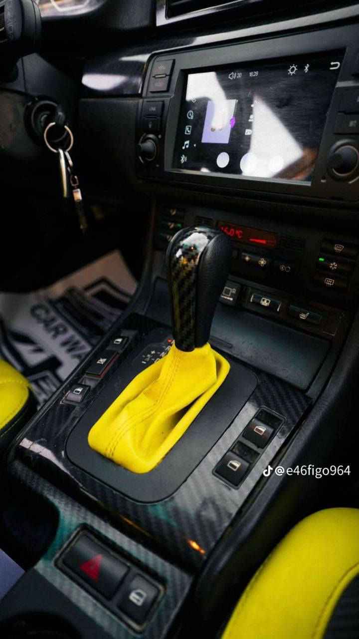 احلى وانظف بي ام دبليو E46 بالعراق موديل 1999
حجم المحرك 28 دجتل دبل فانوص
رقم بغداد جديد وهزه جديده وسنويه جديده 
السياره عليها تعمير وادامه كامله من صدر ومحرك وكير وكهربائيات وتبريد كله شغال 
تخم تاير ويل جديد سياره 
السياره مصبوغه عام وصبغها بحاله جيده جدا 
ضرر السياره في التاير الامامي وصار اكو تعديل بشاصي الامامي جه اليمين سياره معمره تعمير كامل وجاهزه هاي تفاصيلها وصورها 
للاستفسار ***********
