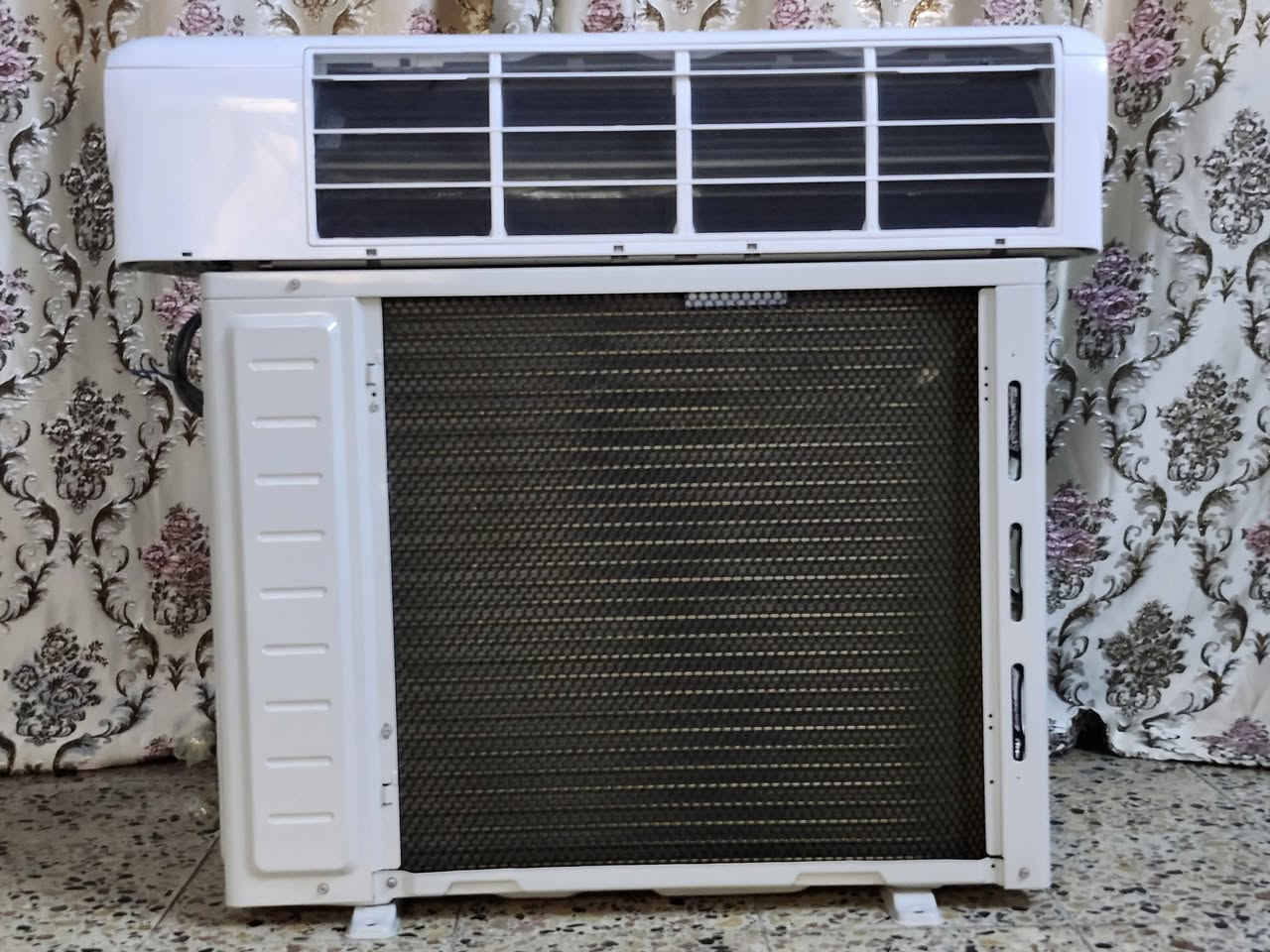 السلام عليكم سبلت الوادي بروو طن _ونص اصداار الحديث نظيف جدا تبريد ثلج كامل_ملحقات السعر 375 // ***********
بغداد _ حي الجهاد
السلام عليكم سبلت الوادي بروو طن _ونص اصداار الحديث نظيف جدا تبريد ثلج كامل_ملحقات السعر 375 // ***********
