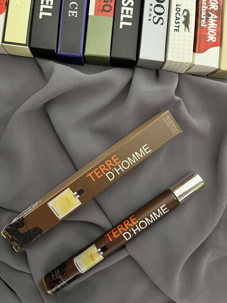 عطور سعر القطعه الف دينار اقل كميه للطلب ١٢ قطعه للحجز ماسنجر   وباقي انواع العطور منشوره بحسابي ادخل ع الصفحه تشوفهن
او تواصل واتساب ***********
