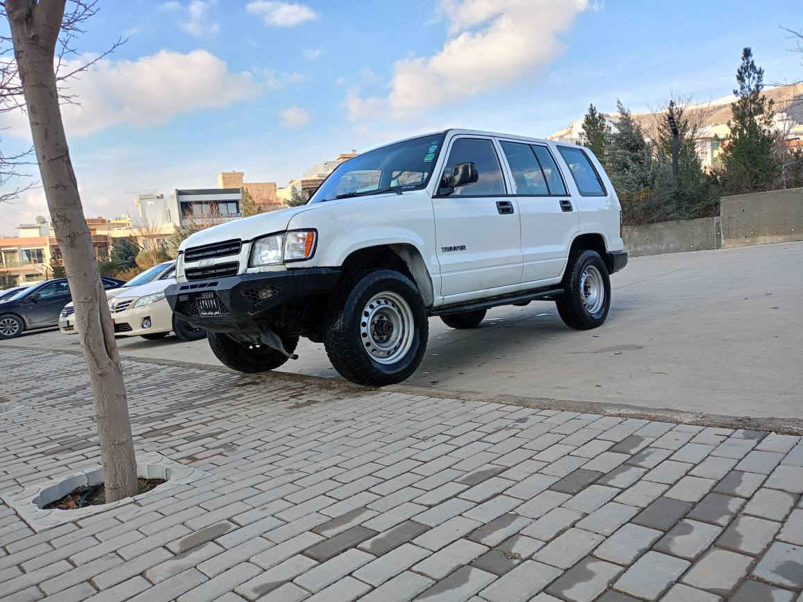 ئاسوزو یابانی مۆدێل 2000
ئاڕمی پلاستیکی سلێمانی
گێڕ عادی  ناوبۆر دەبڵ ئێرباگ
  تەبرید ساردو گەرم 
 مەکینەی بیلادی٣ ھەزار  بلاجکتۆر ئۆکس و بلوتوز
 ویل کونەمشک تایەی جەبەلی لایت زینۆن دەبڵ گێچ کارەبای مەزبوت  چەن پەڵە بۆیاخێکی ھەیە بێ دەعم 
گێڕ مەکینە ئەکسل تەقەو رەقە تەبرید بەشەرت پێشوو دوای تازە داگیراوە لۆک لۆکە  
ئاڕم و ئەوەلیات و غرامە و حیجز بەشەرت ئاڕم بەشەرت
سعری ٥٣$گەڵاو مەعامەلە شوێن سلێمانی
گۆڕینەوەش ئەکەین بەشتێک دڵمان بیگرێ 
***********
سفر حەوسەد و حەفتا دوسەدوپەنجاودوو چل سیویەک السليمانية, العراق
