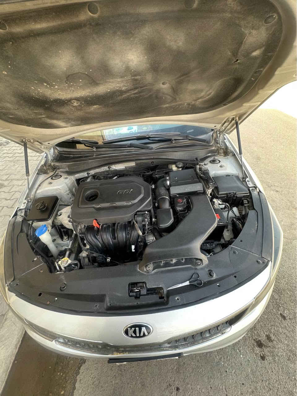 كيا اوبتيما مديل 2019 محرك جي دي اي 2400 رقم نكليزي وارد امريكي ما ناقصه شي تبريد تايرات دوشمة حادث صندوك  الباقي كفاله محرك كير كفاله سنوية بسمي تحويل السعر 130 بيهة مجال شي قليل الشراي يتصل *********** البصرة, العراق
