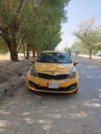 كيه ريو خليجي محرك 1600 سياره حلوه .وبيها منضومه غاز جديده شادها رقم ب...