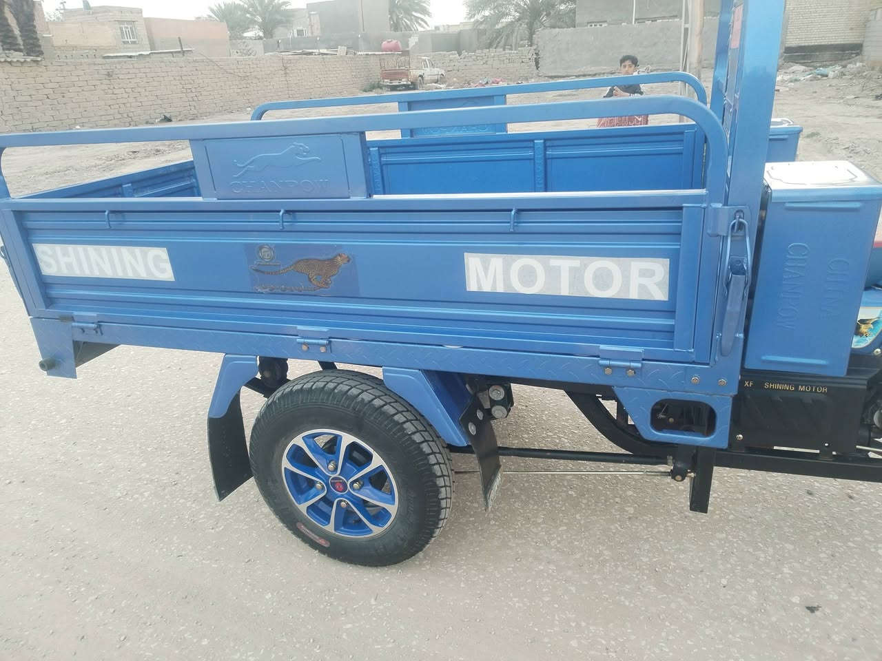 ستوته للبيع 23 طالعه بال 25 شهر 12 مقفوله وكيلها سما بغداد ***********
