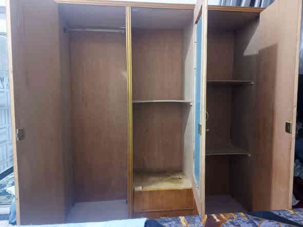 للبيع ١٦٠ مكان الانتفاضة الثالثه ***********
