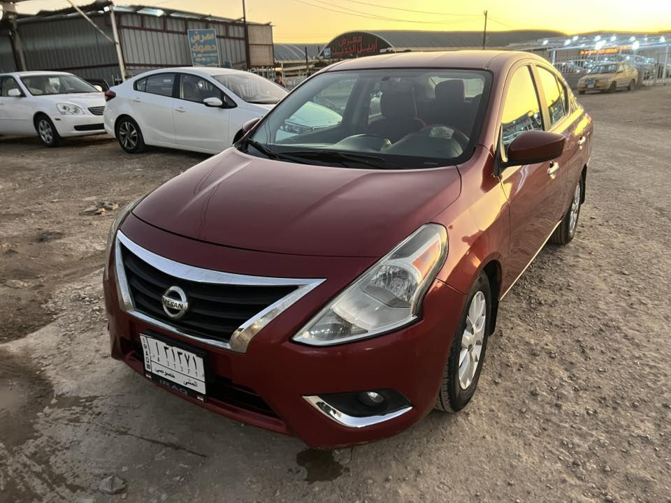 نيسان فيرسا موديل 2019 سياره حلوه وجاهزه بصمه بيها باب صبغ ومكانين رش وبارد وصور الحادث مرفقه السعر ب95 مع المجال مكاني ديوانيه ***********
