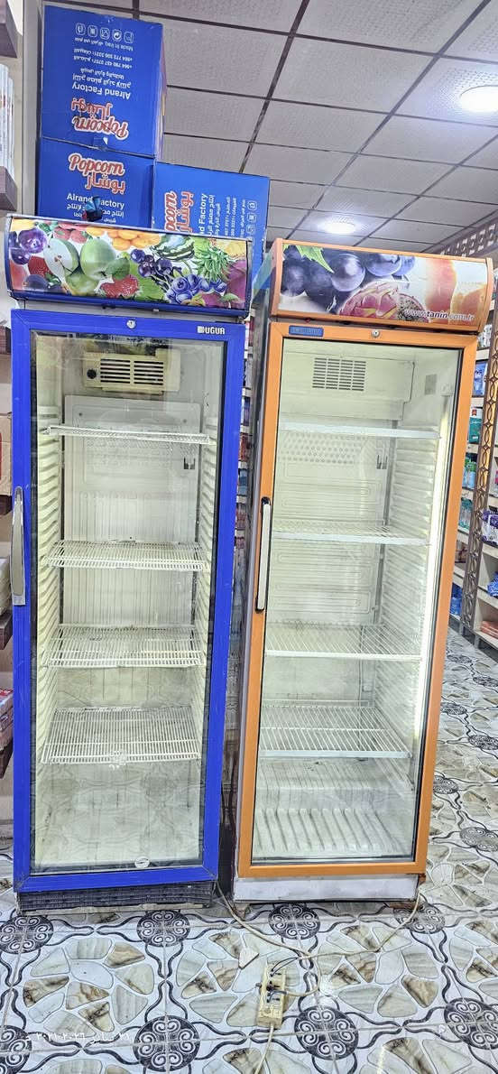 عارضات اسواق عدد ٣
نظيفان وتبريدهن فول 
سعر الوحده ٢٧٥
***********
