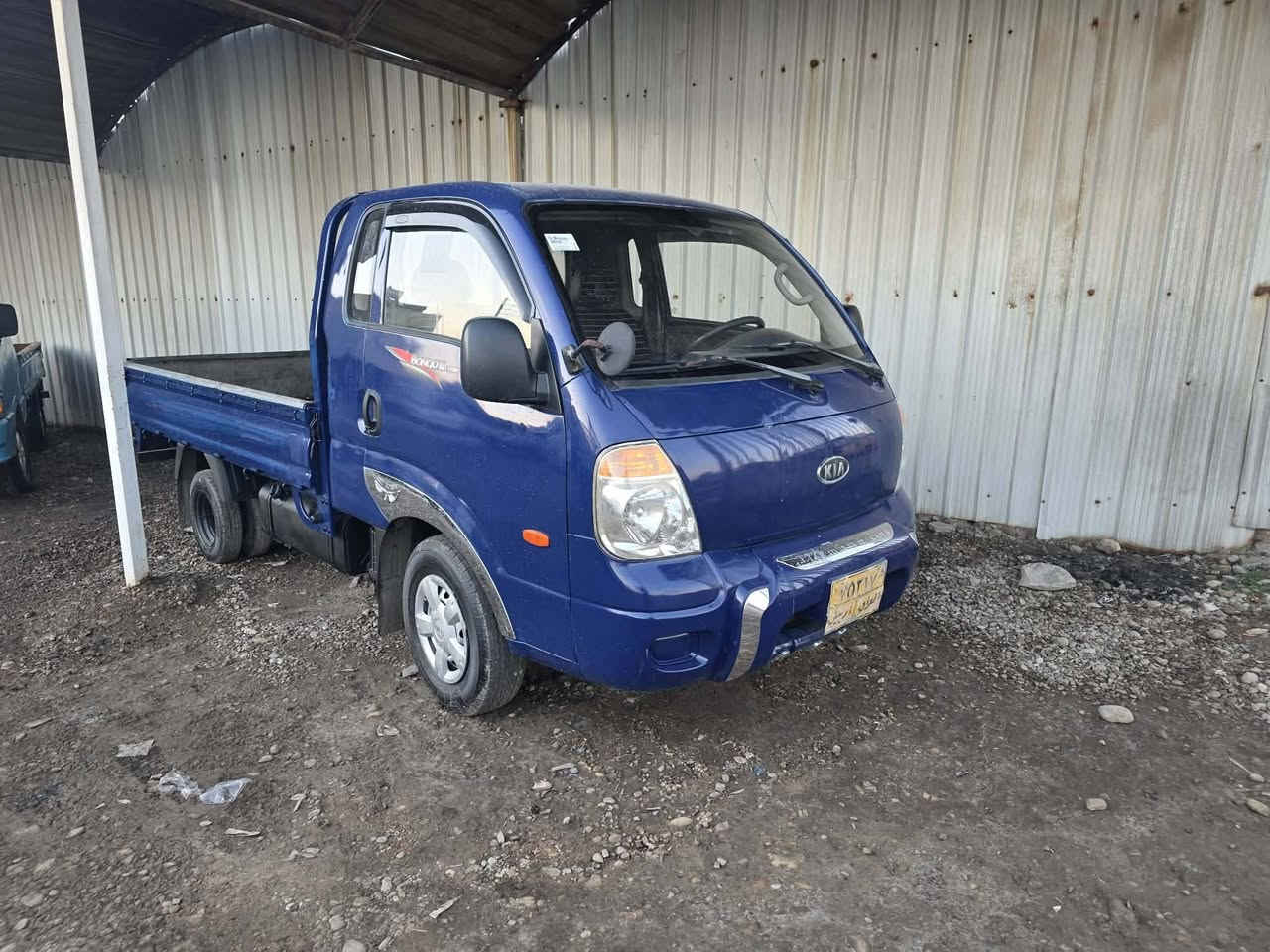 سلام عليكم كيا حمل للبيع موديل 2008 مكينه مسكر طرنبه رقم شمالي بس وكاله السعر 75 ورقه الاستفسار *********** ///***********
