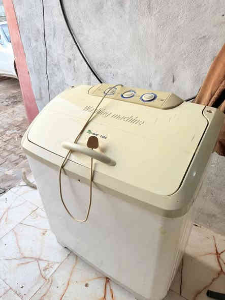 غسالات للبيع شرط الشغل تفحص وتاخذ 
الشطره قرب المقصبه القديمه
***********
