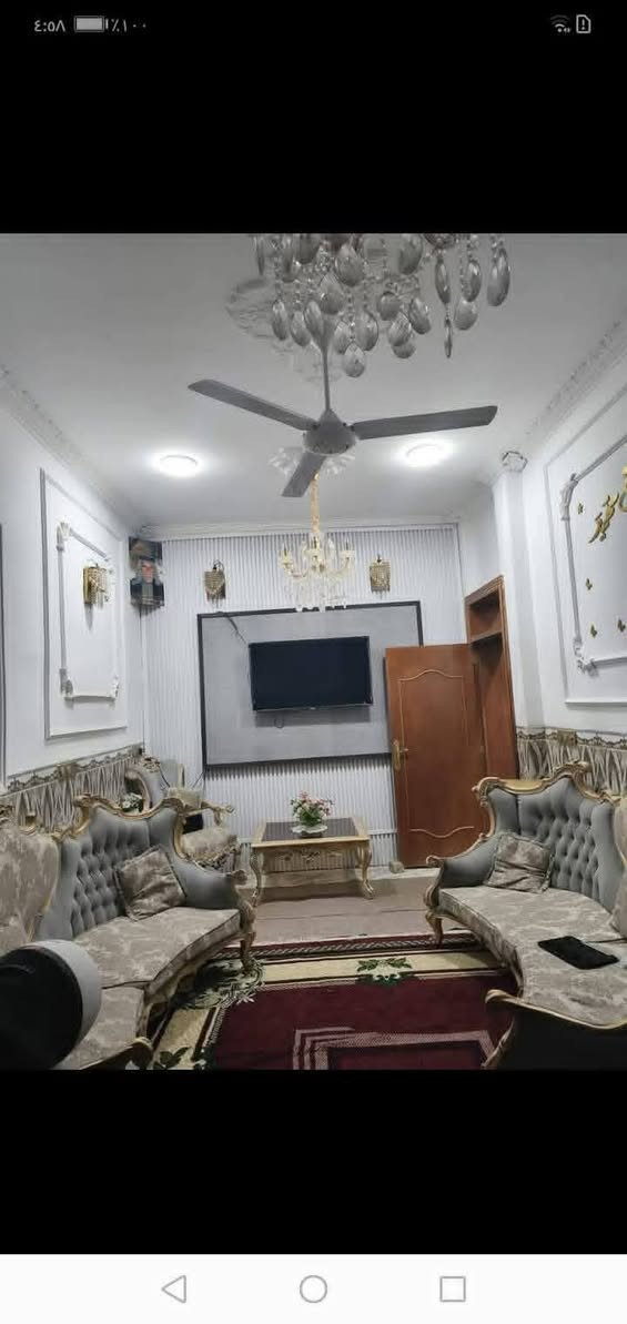 بيت للبيع مساحه.  ١٠٠م طابو صرف بناء جديد طابقين طابوك صب مسلح يحتوي على استقبال وصاله و٤ غرف نوم ومطبخ وصحيات عنوان قرب جسر موقع البيت على حديقة  سعره 40 مليون بي مجال اي استفسار اتصل ***********) ***********
 نستقبل جميع العروض
