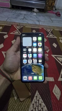 ايفون اكس ماكس • ٢٥٦ • فيس ايدي متوقف