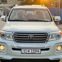 لاندكروز 2015   للبيع خليجي فول    مكفول   مواصفات   تحكمات ستيرن   فت...