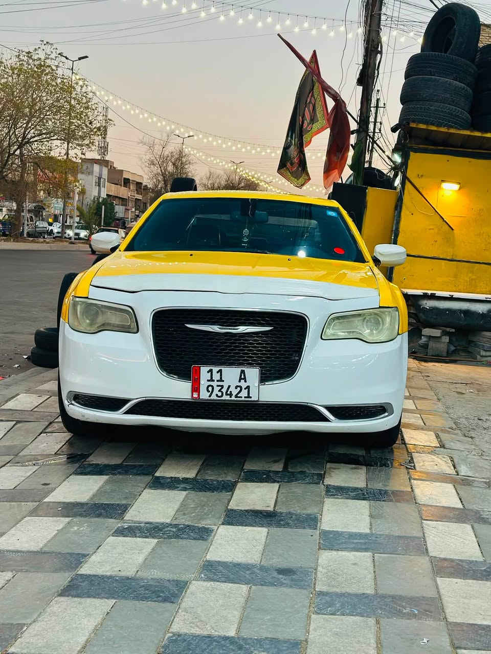 سلام عليكم.اوباما كرايسلر s300مديل 2012 محدثه دعاميات ولايتات وبكلايتات سياره فول مواصفات بنوراما كشنات كهرباء تدفئه تبريد كشنات ودركه شاشا جبيره حادثها جاملغ يمنه بدون شواصي الكير جديد صار سبوع من شديته السياره خي من الله بس بيها خيط تبخير خفيففف يعني اله أدنك يم الصالنصه يله يبين كلش خفيف رقمها بغداد سنويه لحد 2031 باسمي السياره عنواني بغداد الشعب رايدها ب137 وبيها مجال للطيبين ***********
