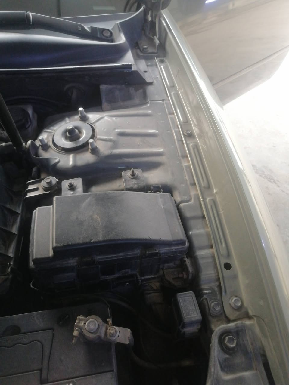 سلام عليكم ورحمة الله وبركاته سوناتا موديل ٢٠٠٨ رقم بغداد بسمي مكينه وكير خير من الله وارد أمريكي ٢٤٠٠ منضومه غاز بيهه الضرر جاملغ وباب السايق مكاني بابل الشوملي هاذا رقمي *********** /*********** السعر 105 وبي مجال
