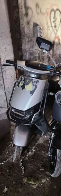 دراجة شحن كهربائية • ملف ١٢٠٠ • سرعة ٦٠