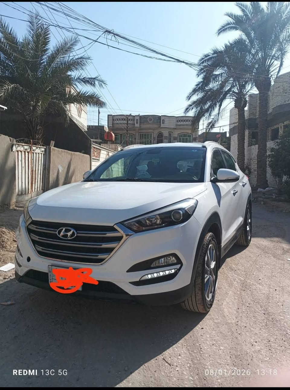 للبيع سياره توسان موديل 2018بابل سياره مكفوله بيها طخه بالبنيدمن الامام ماشيه 89 مواصفات كامله خالفيه  ااتصال***********
