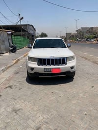 جيب لاريدو  2011  وارد كندي مشروع وطني باسمي  سياره فول مواصفات  1على1...