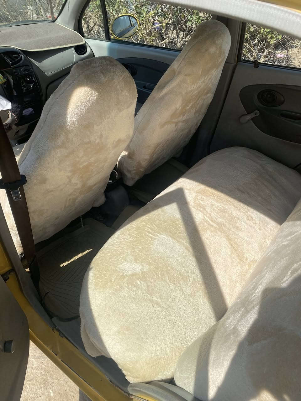 كوكو تكسي 2012
رقم نينوى
كير محرك شرط 
سياره مابيها اي ضرر 
سنوية يحتاجلها تجديد وعليها غرامات تنزل من سعرها 
سعر 27 
***********
متوفر واتساب
