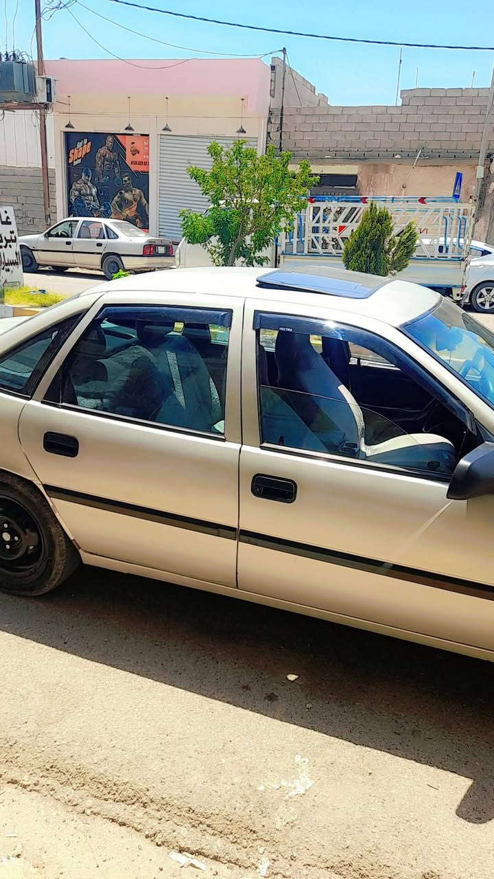 لبيع فكتره موديل 92فول بس كير عادي سلايت جام كهربائي اي بي اس حجم 20 محرك جديد مشروع وطني بسمي بي دفتر بانزين 
مابيها قطرت صبغ بس هلات 
سعر 45 بي مجال اتصل وتدلل
*********** وتساب
