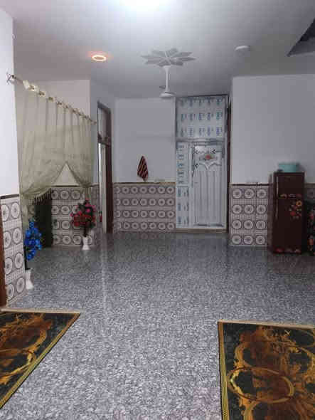 دار مساحته ٢٠٠طابو زراعي سند ٢٥ تحويل مباشر يحتوي علئ غرفتين نوم هوال اومطبخ اوستقبال اوصحيات دخليه اوخارجيه طارمه جبيره بناء طابوك بناء جديد  السعر ٦٥مليوان العنوان حي المرتض الثاني قرب حسينيه الزهراء الاستفسار اكثر ***********
