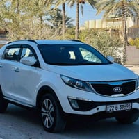 للبيع سبورتج ٢٠١٣ رقم شمالي  سنويه جديده  كير ومحرك مكفول  صدر واطارات...