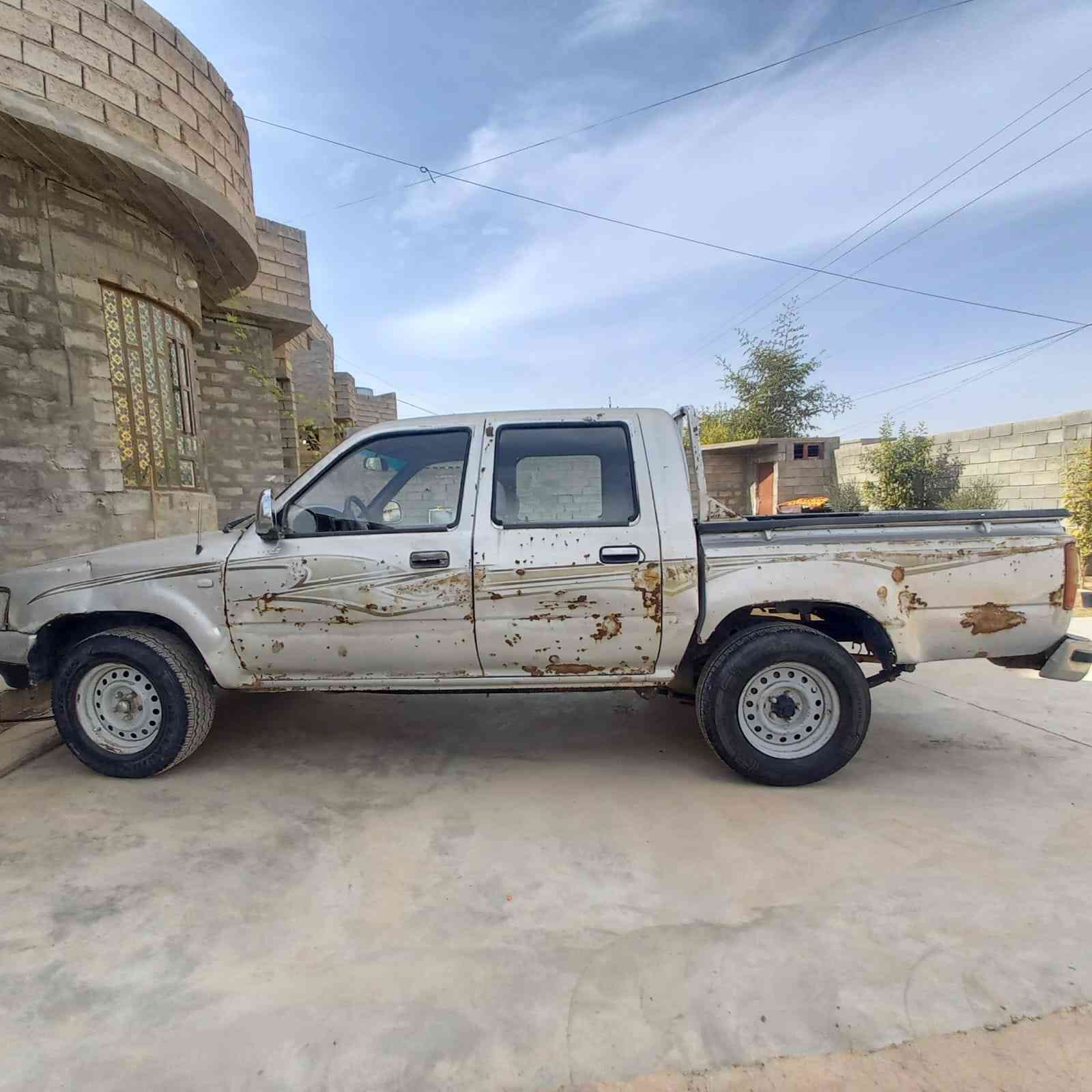 السلام عليكم أدميرال ٢٠٠٧ صدر جديد محرك خير من الله والكشر شوف العين السياره منفيس السعر ٢٢ وبيها مجال للاستفسار اتصل ع الرقم ***********
