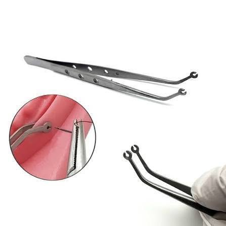 Dental Surgical Stitching Tweezer Cotton Dressing Forcep Slots Surgical Needle Tweezers Operation Serrated Tip


**إذا كنت صاحب هذا الإعلان وتريد حذفه لأي سبب، رجاءا أرسل رسالة إلى الدعم الفني**