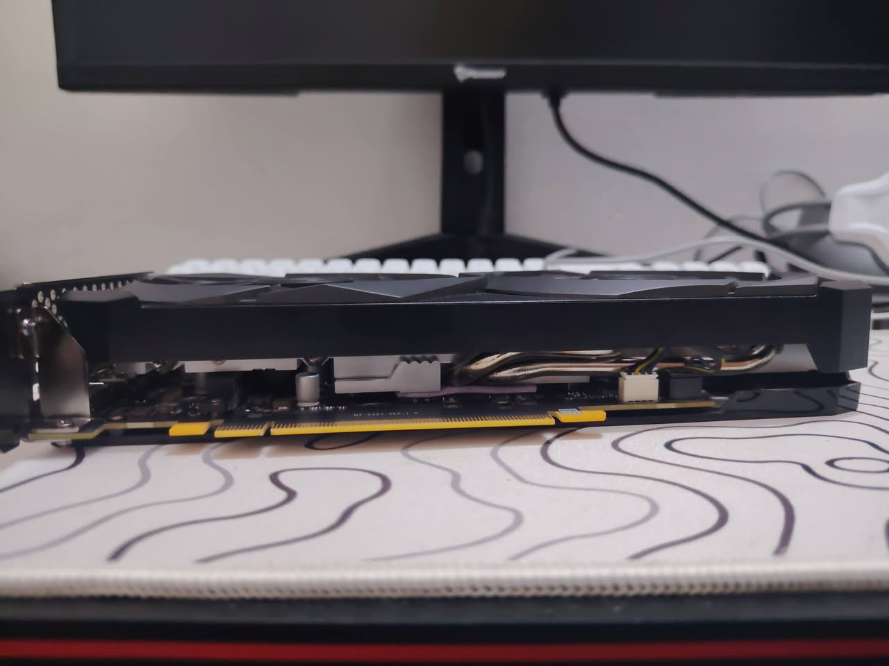 كرت MSI RTX 3060 12G OC
شبه جديد مستعمل قليل كلش ما مفتوح لوك حراره ما توصل لل 65 علما غرفتي السبلت خربان يعني هاي الحراره على البنكه يعني لو عندك سبلت ممكن تكون الحراره اقل نضيف كلشششششش مثل ما موضح بالصوره

 السعر 400 الف دينار عراقي فقط غير قابل للتفاوض

التوصيل 10 يعني يصير 410 اذا ما عجبك السعر تكدر تعوفه وشوف غيره سعري كلش زين على النضافه مالته والاداء والحراره
علما الكرت محدث لاخر تحديثات نفيديا يعني محدث لل DLSS 4.5


**إذا كنت صاحب هذا الإعلان وتريد حذفه لأي سبب، رجاءا أرسل رسالة إلى الدعم الفني**