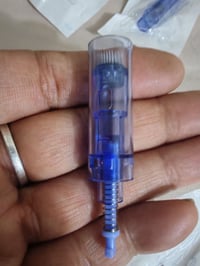 اكسسوارات شخصية • كمية للبيع