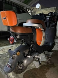 دراجة شحن للبيع استخدام قليل جداً   مواصفاتها   بطاريات عدد 2   بصمة ع...