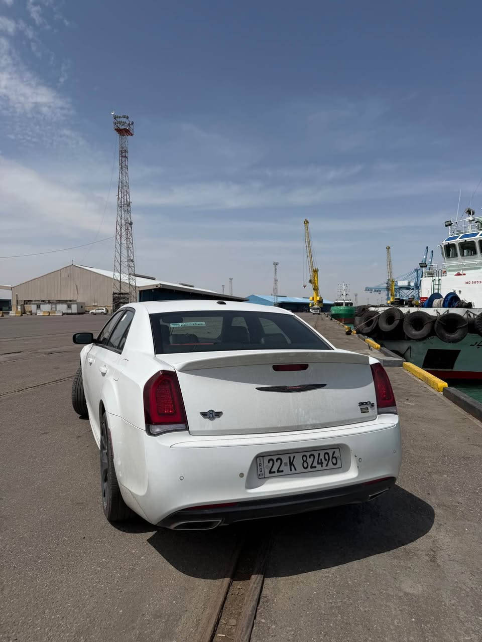 السلام عليكم

سيارة اوبامة موديل2023 S خليجي وكالة هارلم .ازكولد 

سيارة بيها بارد بالجاملغ الأيمن  وشويه من البنيد  ماعده سياره جاهزه للاخير احله من الصور

ماشية فقط46الف فقط

مغلفه ppf 
سيارة اخت زيرو جديدة فول فول 

بنورامة كشن حار بارد داخل اسود

استيرن كهربايي شفتات كشن خزن ميموري بصمة تشغيل

بعد هواي موصفات هالم معروفة . 

رقم سنوية هزة كلة جديد لحد 2030.  وشنو تردي وكاله تحويل حاضر سعرها335 وبيها مجال

مكان سيارة بصره 

اي استفسار اتصال ***********📞 البصرة, العراق
