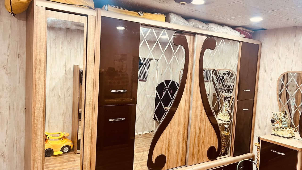 سلام عليكم
غرفه تركي 9 قطع نضيفه للبيع السعر 350 وبيه مجال 

العنوان بغداد الحسينيه الراشديه


**إذا كنت صاحب هذا الإعلان وتريد حذفه لأي سبب، رجاءا أرسل رسالة إلى الدعم الفني**
