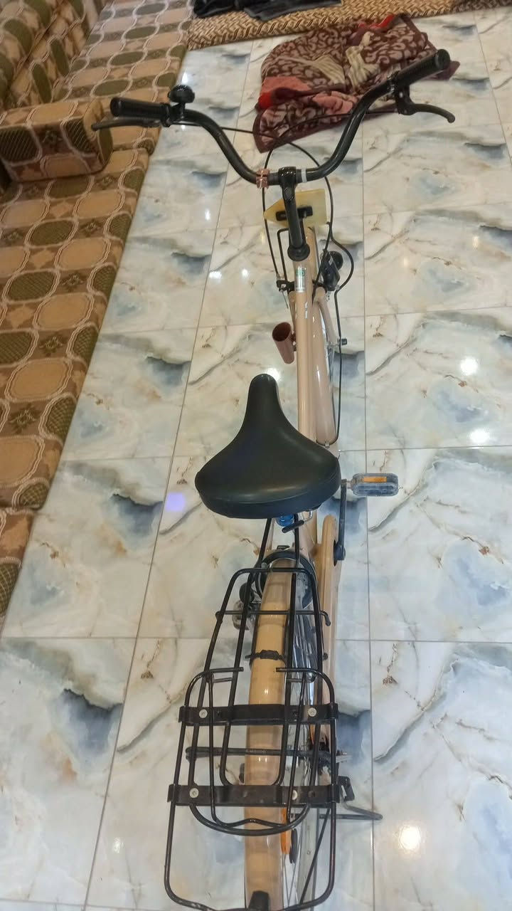سلام عليكم باسگل بيدي للبيع السعر 140نضيف 
ادمن .  .  .


**إذا كنت صاحب هذا الإعلان وتريد حذفه لأي سبب، رجاءا أرسل رسالة إلى الدعم الفني**