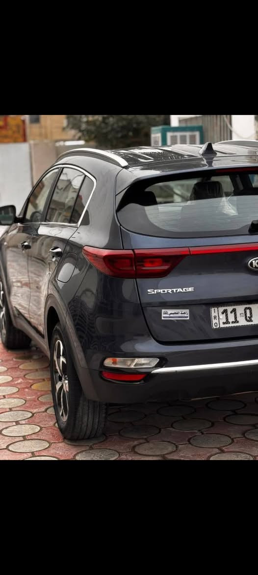سلام عليكم سبورتج 2022 للبيع كلين بدون حادث ماشية من أمريكا 80 وهسه مشت عندي 83 سياره جديده ونضيفه سنويه بسمي سياره جاهزه ومانقصها شي سعر 175 مكاني بغداد حي اور ***********
