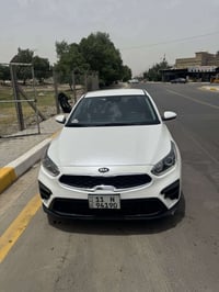 فورتي موديل ١٩ بسمي للبيع حادثه مصيط بدون يرباك السياره جديده جدن ماشي...