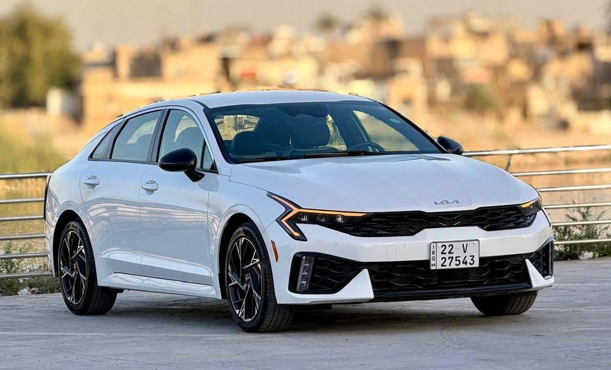 السلام عليكم 
كيا K5 موديل 2025 GTLINE رقم اربيل بأسمي تحويل مباشر صور الحادث مرفق مع الصور بدون ايرباك 
المواصفات :  بصمة / تشغيل عن بعد / داخل جلد اسود مطعم بيجي / كرسي كهرباء / شحن وايرليس / رادارات امامية / رادارات جانبية / اوتو بريك / LED امامي وخلفي / شاشة كبيرة / ويل كب gtline / هندبريك دكمة  / مود درايف / مكينة 2500 GDI
 / حساسات / دبل صالنصة / وبيهه بعد مواصفات اخرى 

‎للتواصل والاستفسار : *********** 
‎العنوان : بغداد الكاظمية

‎🔗رابط جروب الفيسبوك :
‎‏https://www.facebook.com/share/g/19kKMfZvdM/?mibextid=wwXIfr

‎🔗رابط جروب الواتساب:
‎‏https://chat.whatsapp.com/F2LyAqsEBnj9acmXHlngAA

