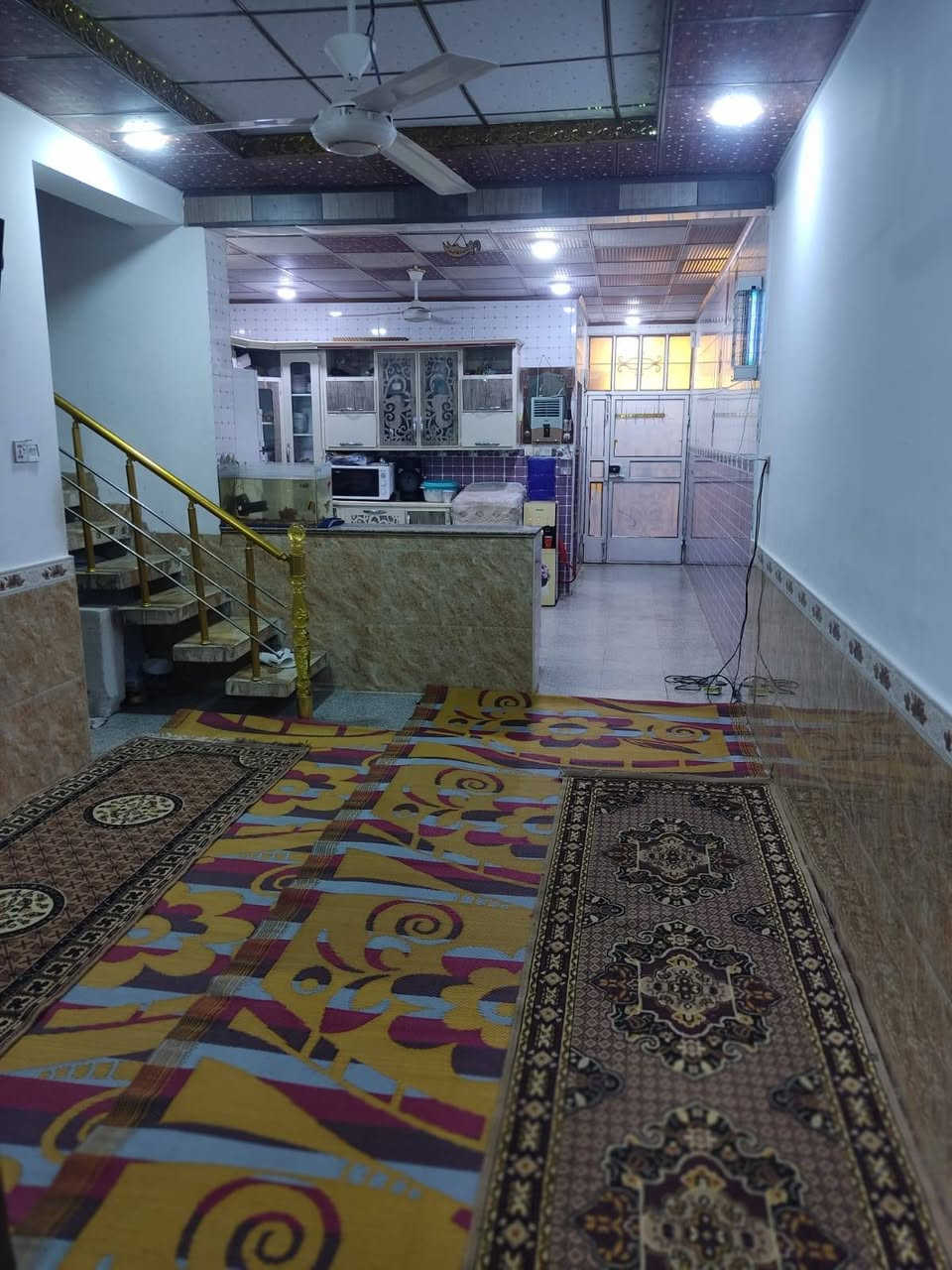 ياالله مكتب الجبوري للعقار بلخدمه ***********
دااار للللبيع مساحه 100متر حي ميسان قطاع76الشريط شارع 10خلف شارع العام طابقين 3غرف نوم 2صاله استقبال صحيات عدد 3الغرف اسويت 
صب كونكريت درجه اولى سعر 150مليون مع المجال الاستفسار والاتصال وات ساب بلخدمه ***********
