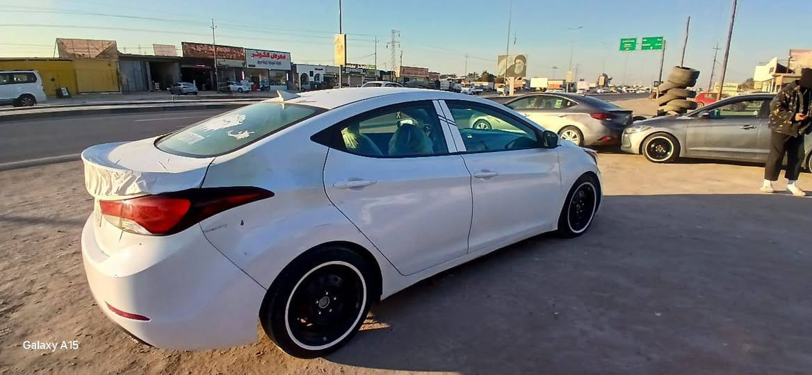 النترا موديل 2015 وارد بيه 3قطع ابيع حزام مكانه  بابل السعر. 90 باسمي مامتواجد عل الفيس ***********
