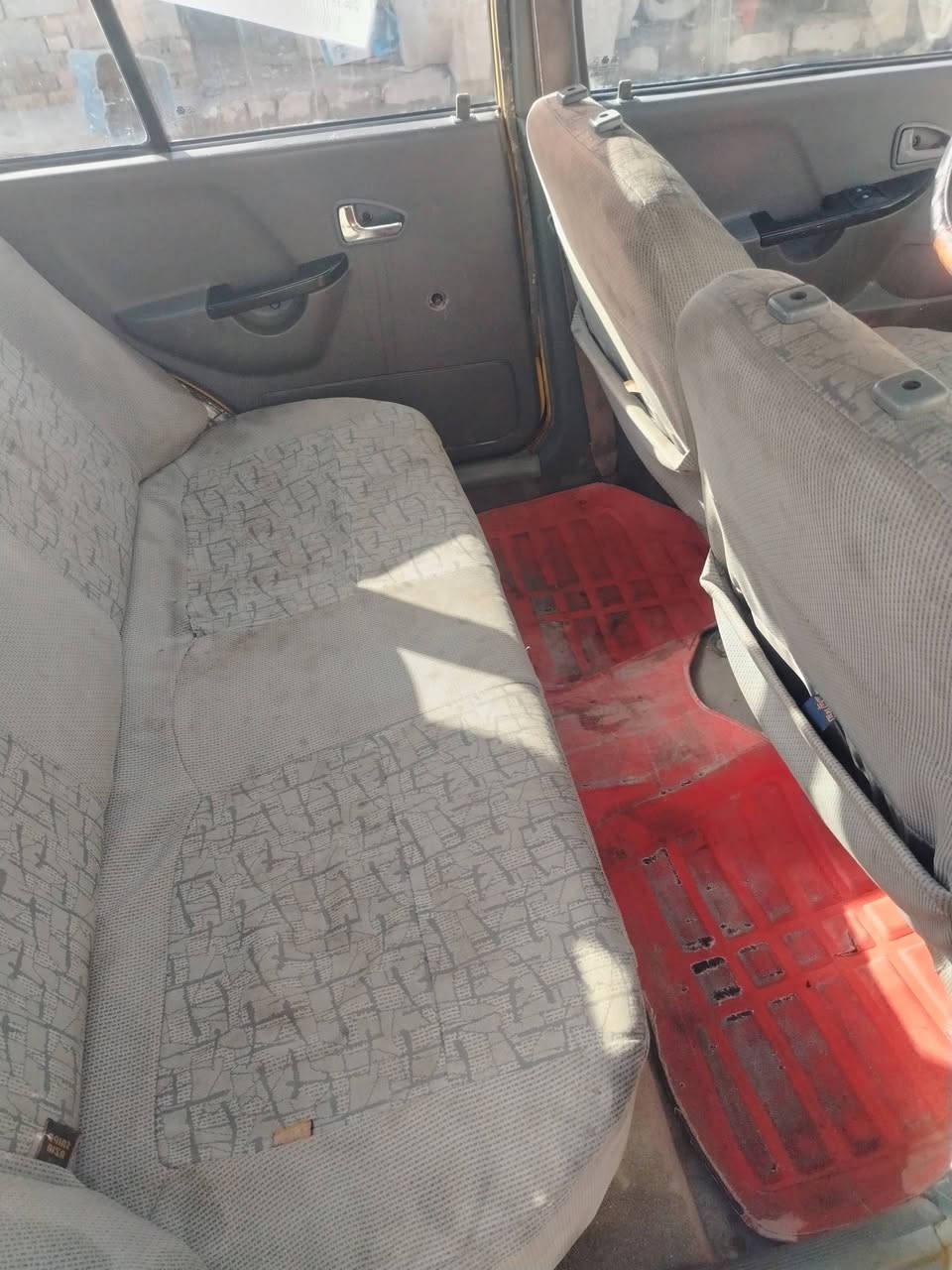 سايبه موديل 12 رقم بغداد سنويه ماصاقطه  السياره جاهزه كير مكينه حداديه مكفولات  اترايك وين متريد السياره مااندل راعيه  السعر ١٥  مكاني نجف  ***********
