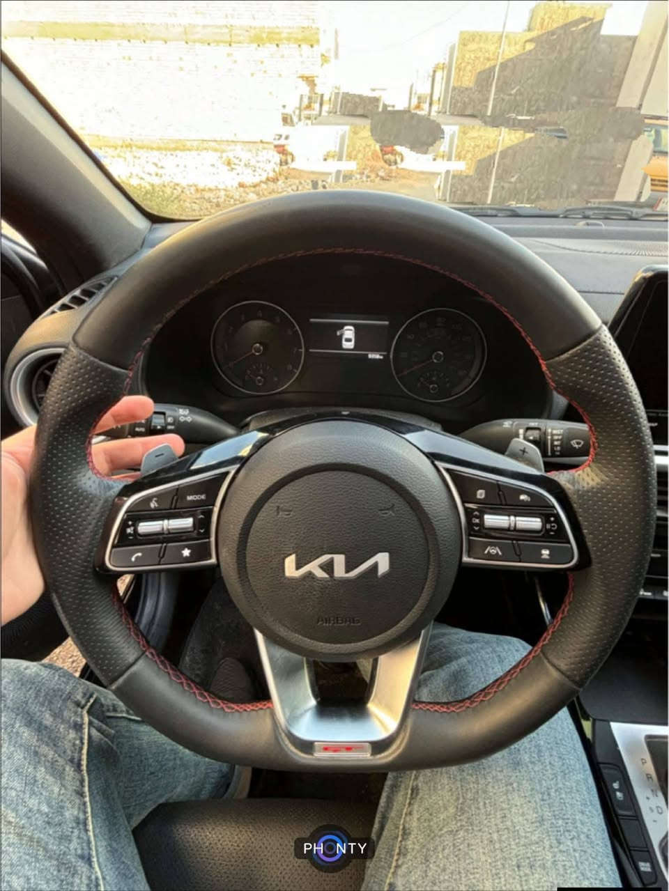 بيع او مراوس حسب القناعه
كيا فورتي GT موديل 2024 (فول مواصفات )
Kia Forte GT 2024
السيارة رياضيه GT اعلى فئه من ال GT Line 
دخول جديد بأسمي وارد امريكي + هزه و رقم اربيل جديد شرط التحويل 
————— 
عداد السياره 27,000 mil (بعدها اخت الزيرو)
——
السياره فول مواصفات للاخير ماكو شي مابيها الشرح يطول بس نذكر الشغلات الاساسية 
فتحة سقف , كراسي رياضيه اسود واحمر , دبل كزوز رياضي , كراسي تدفئه تبريد , السماعات Harman Kardon , سقف اسود من الداخل , نقاط عميه , اشاير مري , رادارات امامي خلفي , قيادة تلقائيه , شاشه كبيره , تشغيل عن بعد , قطعتين تبريد 
والباقي موضح بلصور 
———-
الحادث بنيد و جاملخ بدون دواخل الايرباكات كلها وكاله
صورة الحادث موجوده  
—————-
السعر (175$)
مكان السياره بغداد الامين الثانيه 
رقم الشاصي : 3KPF44AC0RE729604
التواصل على الرقم  ***********
