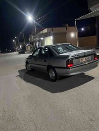 سلام علیکم ئوپل  ڤکترا مودیل 93 بدون ضربە سیارە کولە جاهز سعر48 بی مجا...