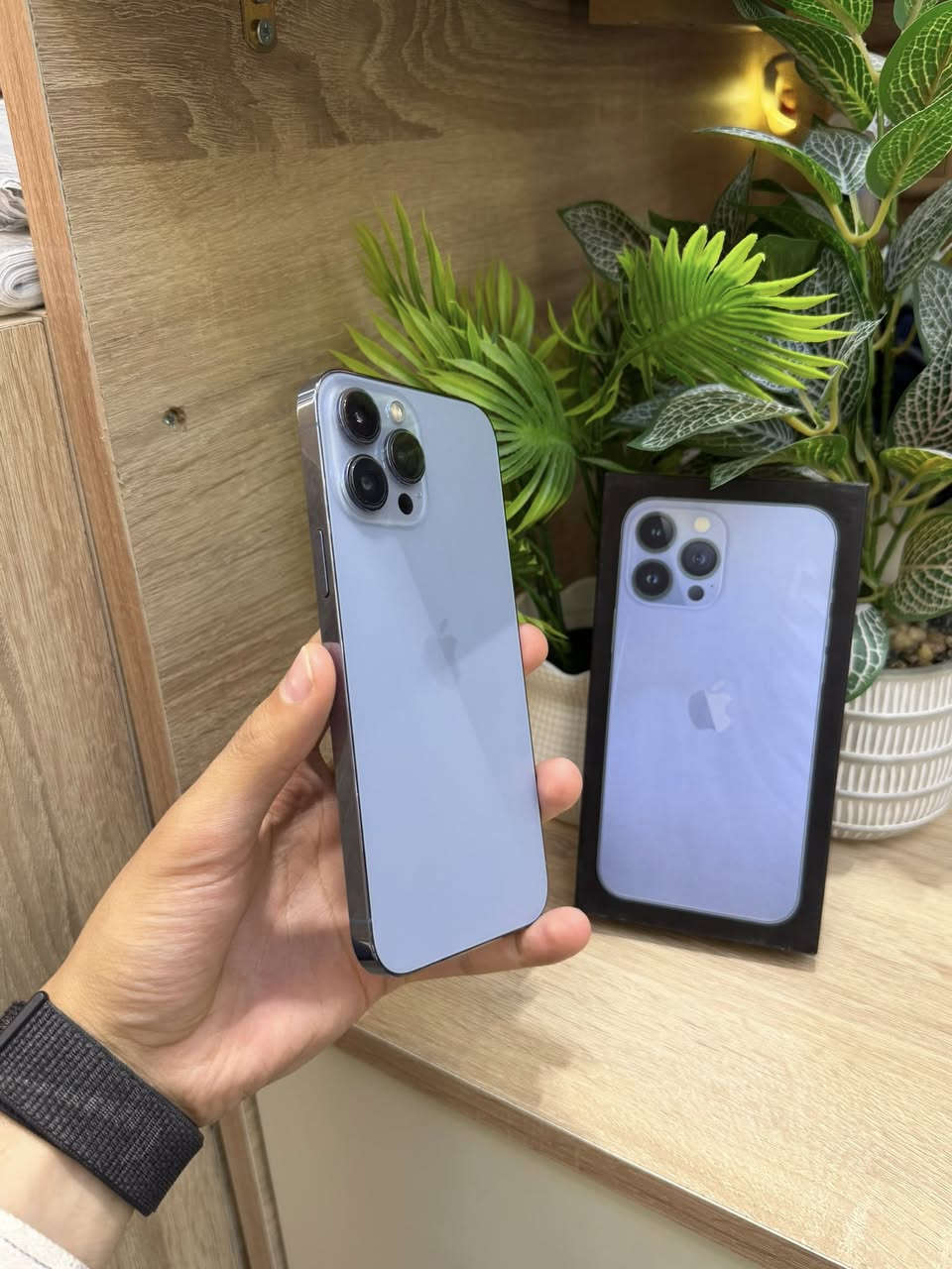 ❤️ايفون 13 برو ماكس شرق اوسط❤️
🔥🔥السعر: 725 الف دينار فقط🔥🔥

ذاكرة 256
بطارية 80‎%‎
نضافة عالية
شاشة 3 خيارات
فيس ايدي شغال
وتربروف مامفتوح
مامبدل بي قطعه

الاتصال:***********
العنوان: النجف الاشرف
