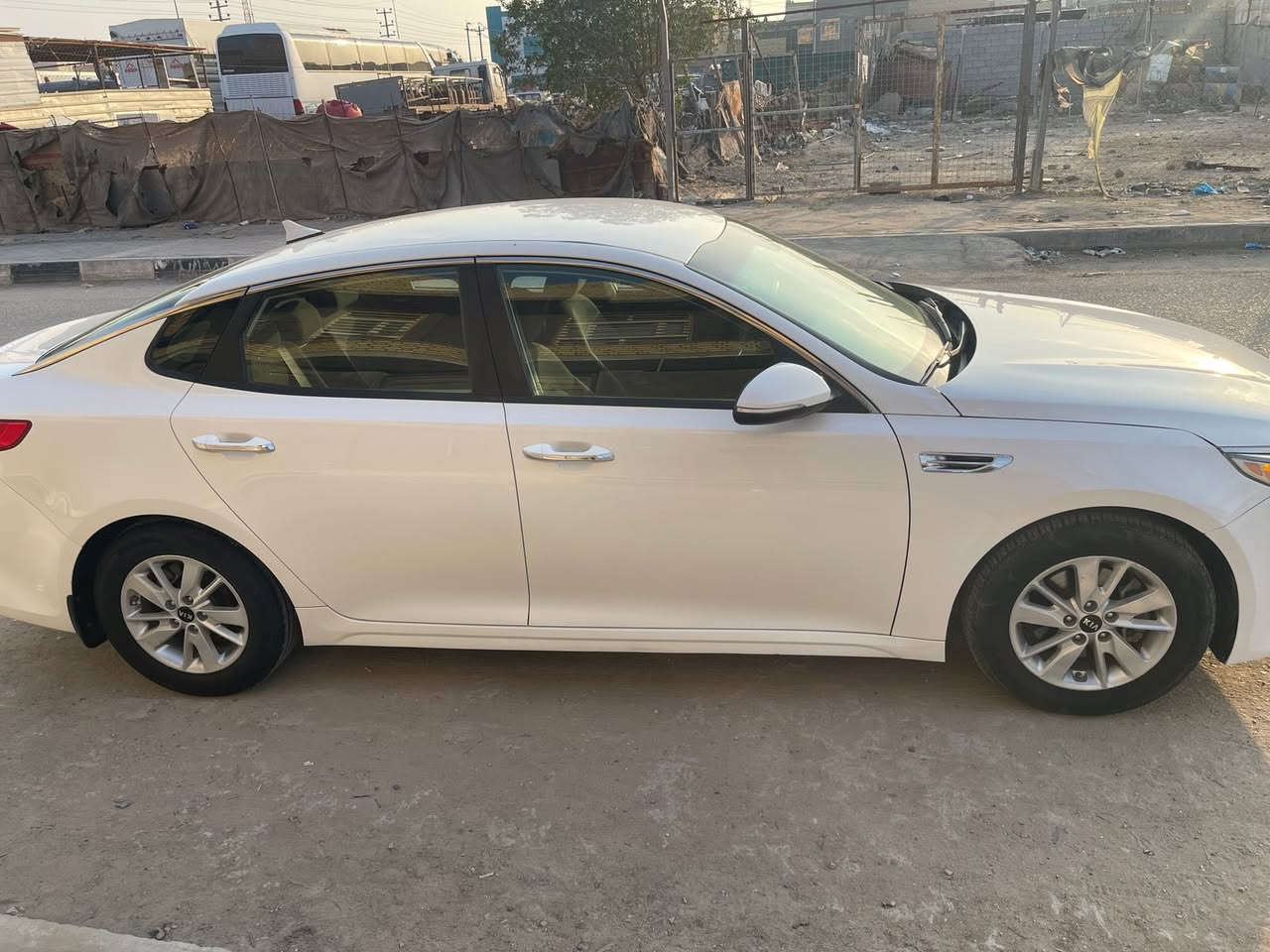 ١٦ ماشيه ٨٠ السعر١٤٠ رقم الهاتف ***********
