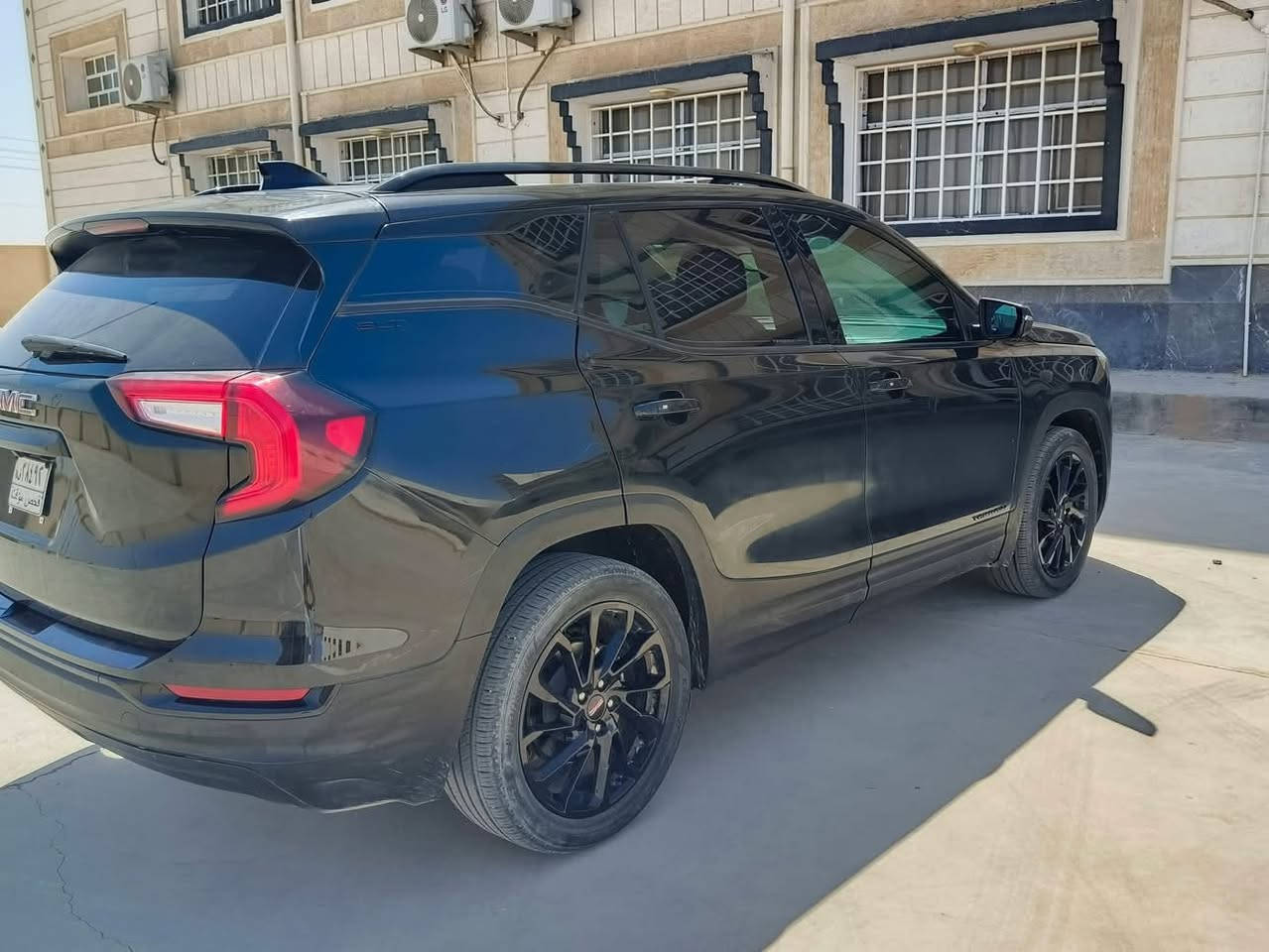 سلام عليكم للبيع

جمسي تيران موديل ٢٠٢٣

حادث بنيد جملا 

مكينه 1500 تيربو 

سعر ١٤٠

مكان واسط الزبيديه

رقم هاتف ***********
