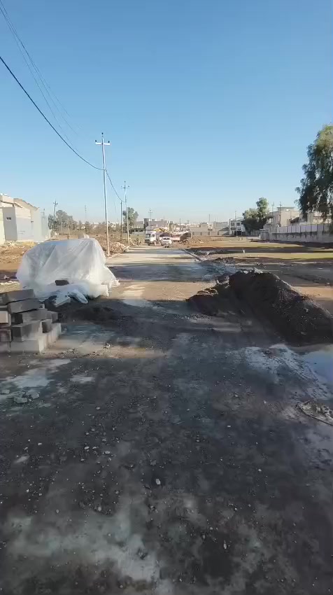 #يعلن_مكتب_عبدالكريم_للعقار 

هيكل للبيع في حي الملايين الثانية مدخل المقابل التعليم 
مساحة الدار114 متر واجهة 6×19عمق 
كافة الخدمات ماء كهرباء تبليط 
صنف العقار زراعي حق تصرف نموذج 25 
سعر مناسب جدا جدا 
اللاستفسارات الاتصال على الارقام التالية 
***********
***********
***********
