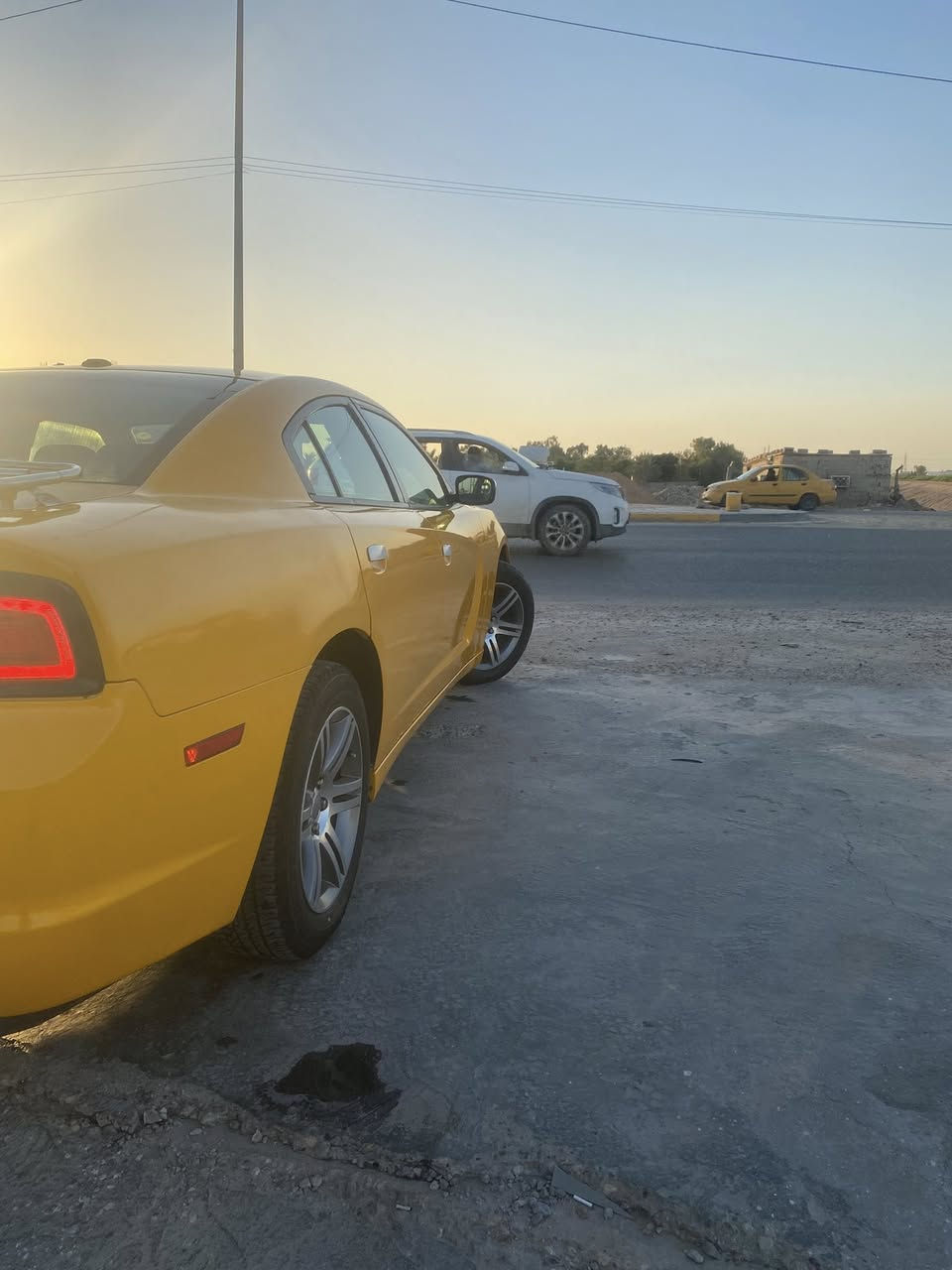سلام عليكم جارجر ٢٠١١سياره جهزه مكينه مكفوله كير طياره 
حداديه جديده مصفره هيئا وغرامات بسمي تخم تاير ويل خليجي سياره بيه منضومت غاز 
سياره جاهزه ماذب عليه شي 
السعر ١٣٣وبيه مجال ***********
